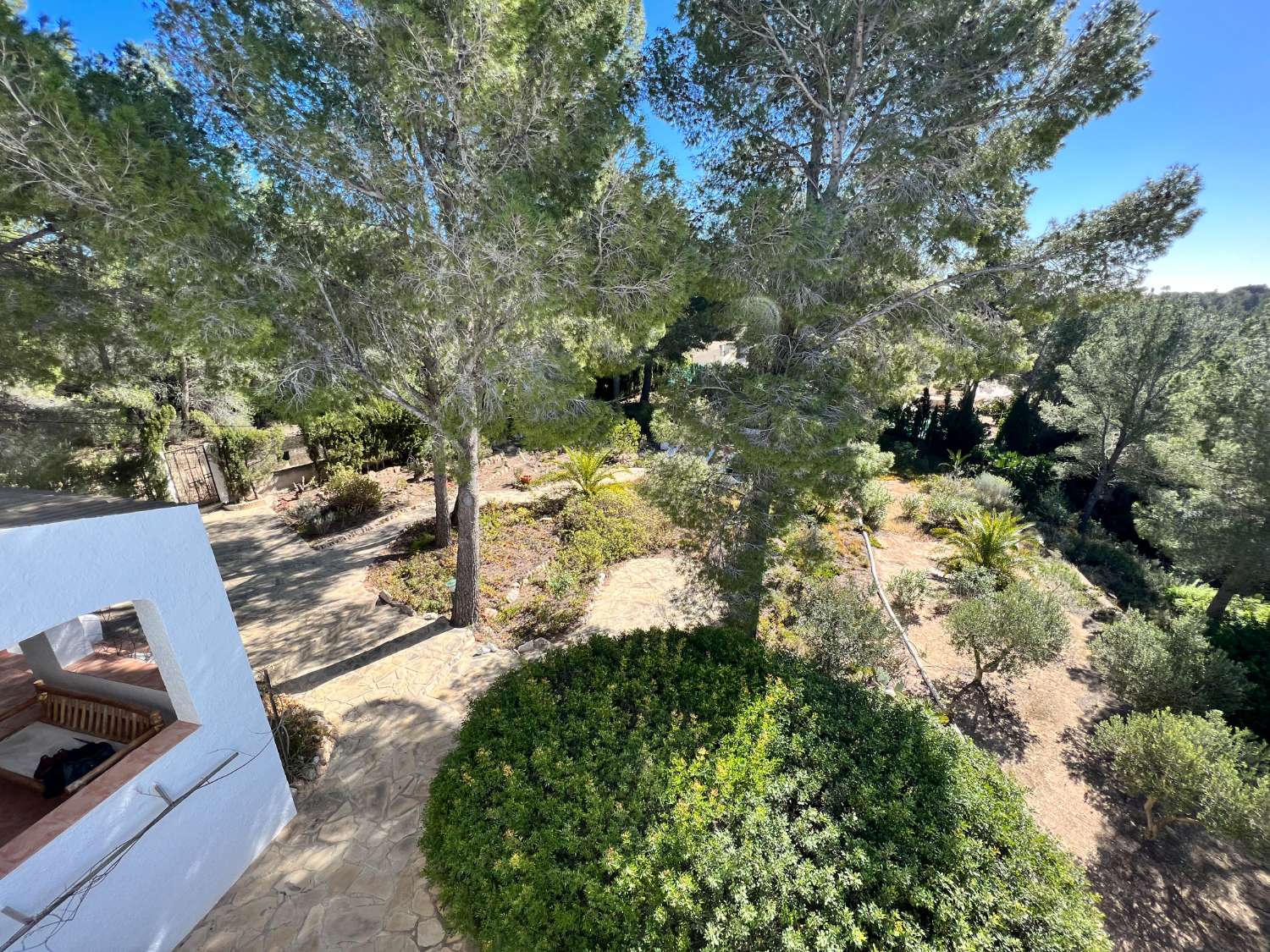 Casa indipendente con terrazzo e piscina