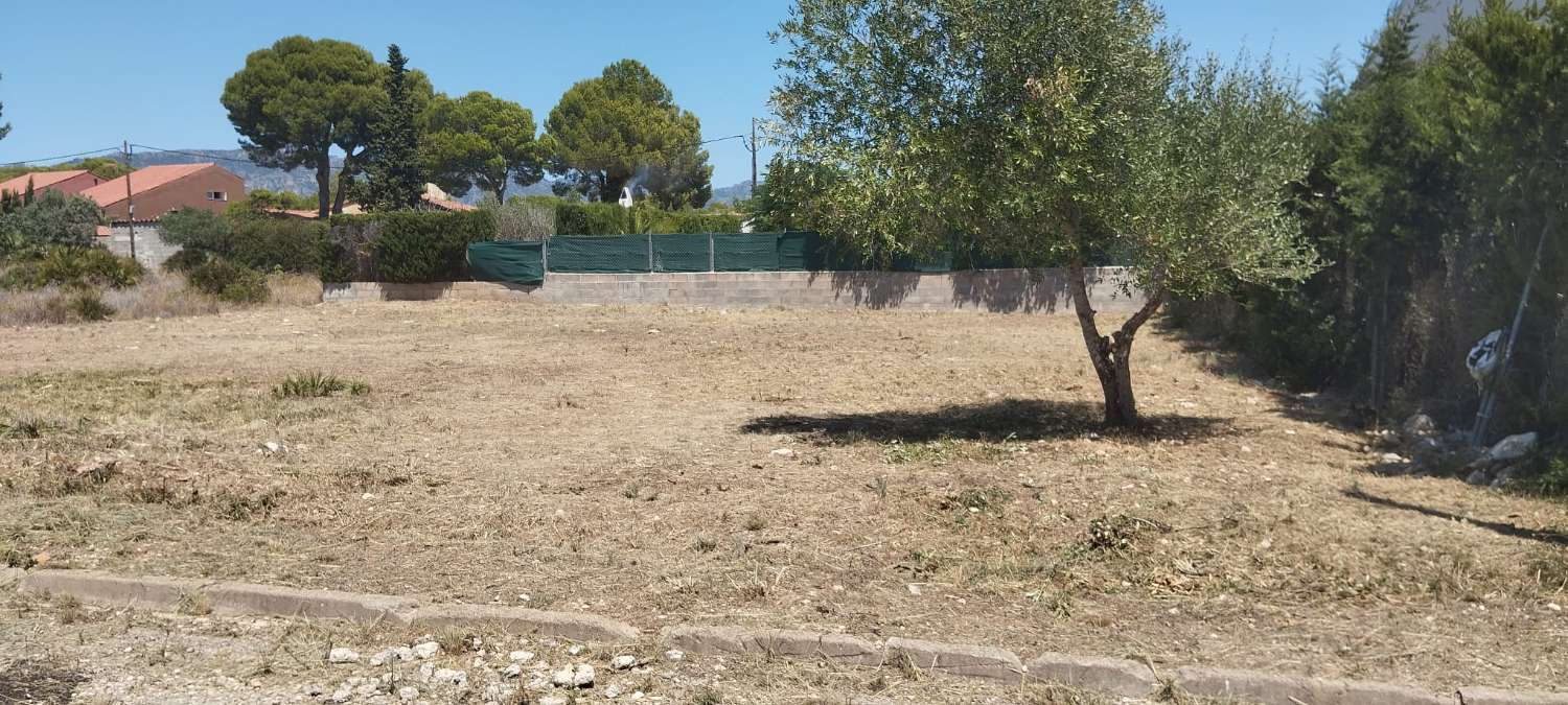 Appezzamento in vendita a Les Tres Cales (L'Ametlla de Mar)