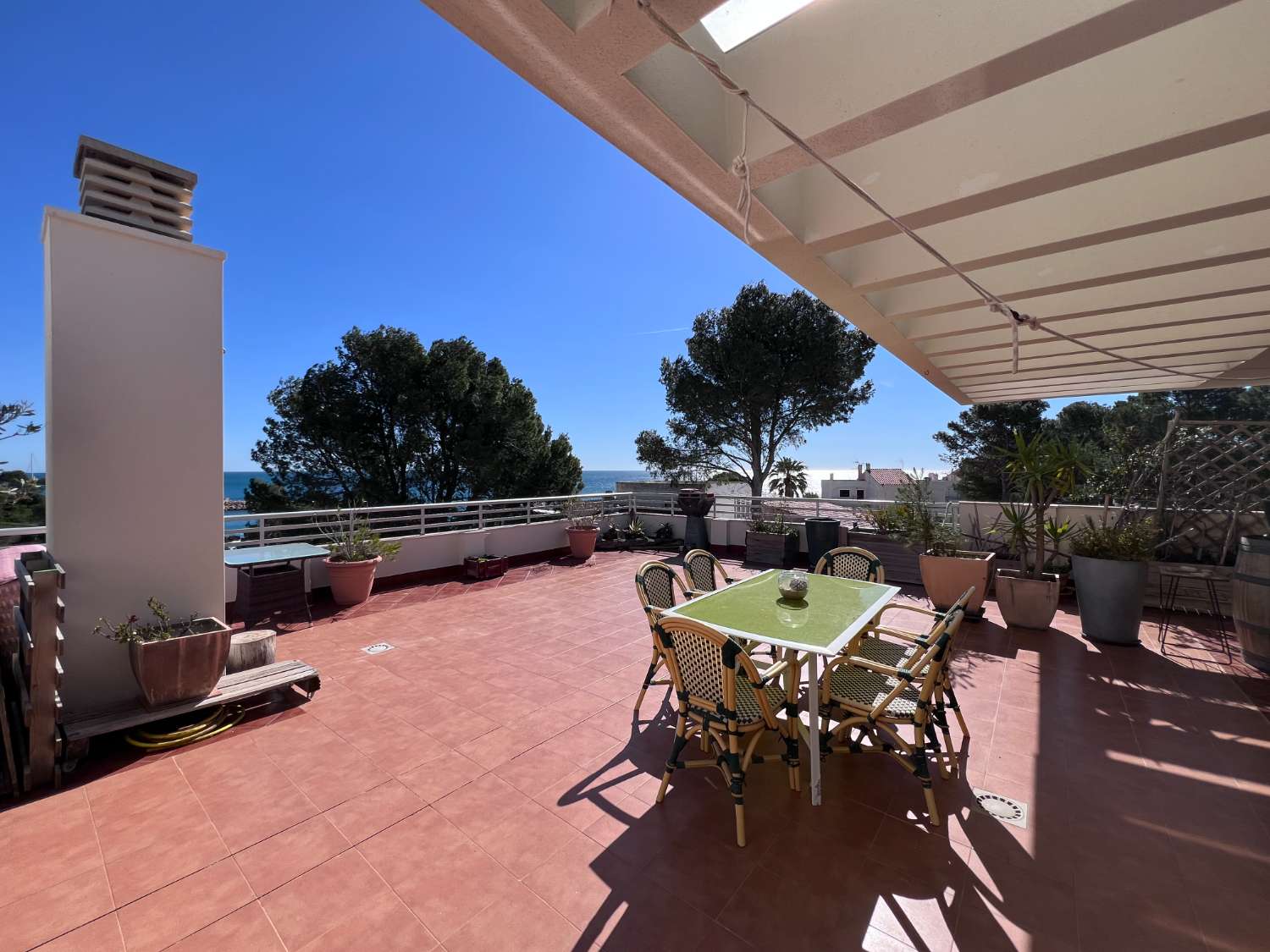 Ático con vistas al mar