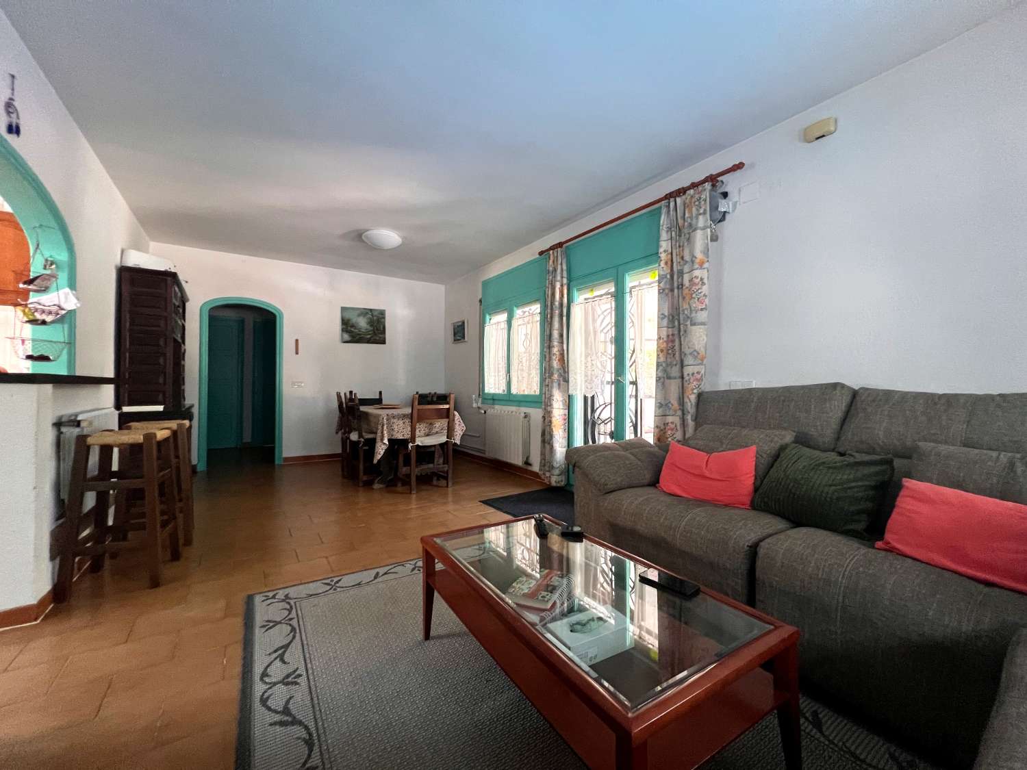 Casa independiente con piscina cerca del mar