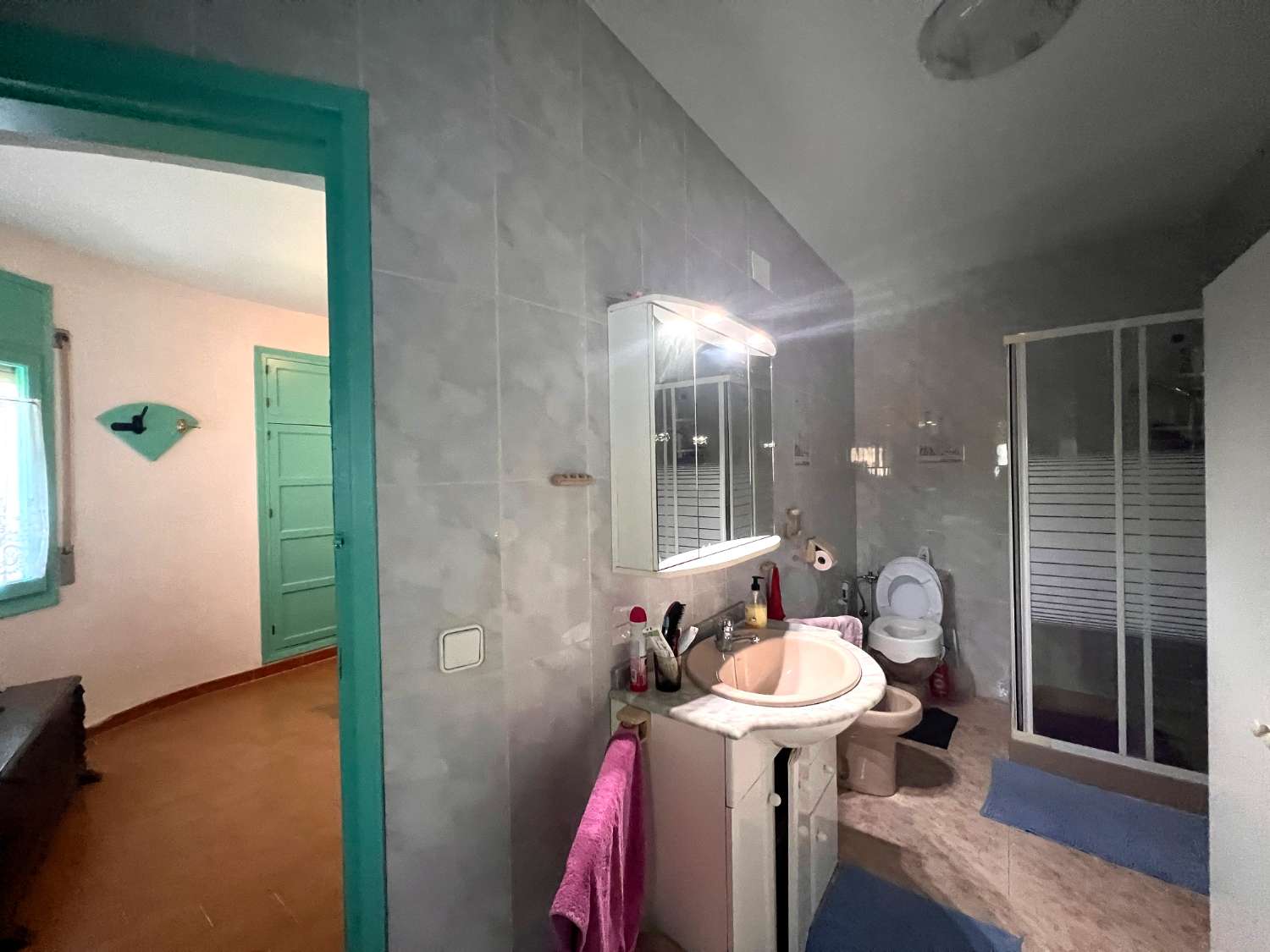 Casa independiente con piscina cerca del mar